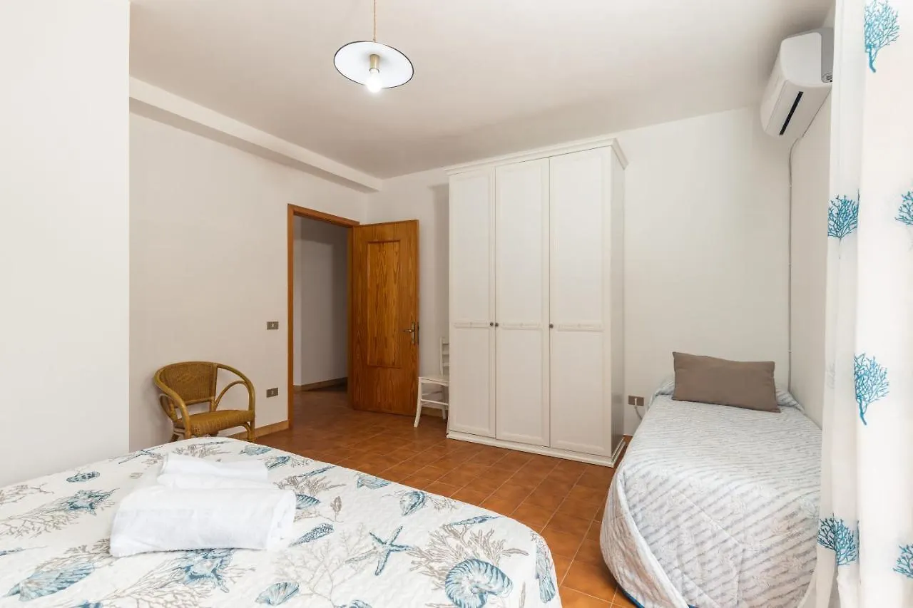 Villa La Casa Sulla Piazza - Con Giardino à Santa Maria Navarrese